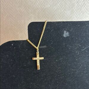 Elegant Gold Cross Pendant Necklace
